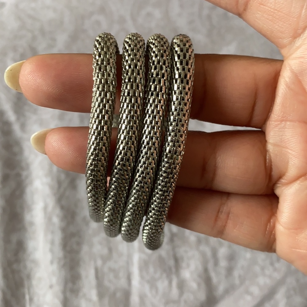 H&M silver stackable stretchy bracelets - Picture 3 of 4